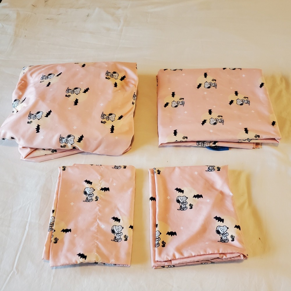 Berkshire Blanket Peanuts Snoopy Halloween Mummy Pink Queen Sheet Set 4pc